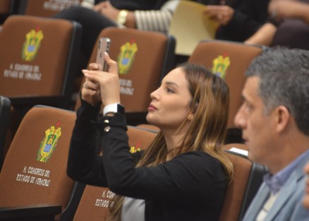 En la segunda comparecencia ante la LXV legislatura fue el encargado de la Sedecop, Alejandro Zairic, quien explicó a los encargados de la comisión de Obras especiales y desarrollo económico de la miles de empresas que llegaron a Veracruz durante su estos dos años. 