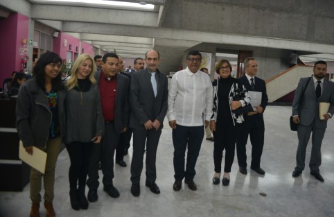 Con la presencia de algunos diputados se llevó acabo la comparecencia del secretario  de Desarrollo Agropecuario, Rural y Pesca, William Charvel Kuri Ceja.  