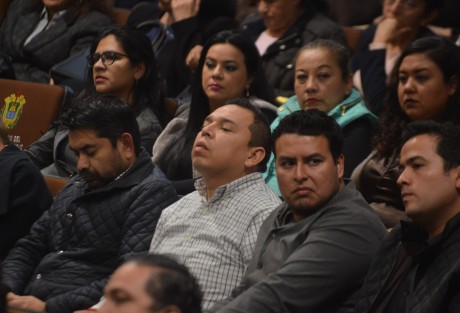 Muchos de los interesados no aguantaron ni la segunda pregunta.