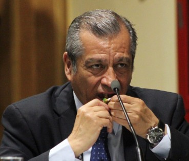 Ya falta menos para que estas comparecencias terminen, hoy  por la mañana le tocó al titular de la SEV, Enrique Pérez, comparecer ante diputados y Comisión de Educación.