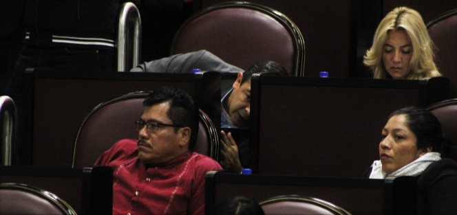 Aspectos de la Sesión de la LXV Legislatura realizada el martes 27 de noviembre de 2018.