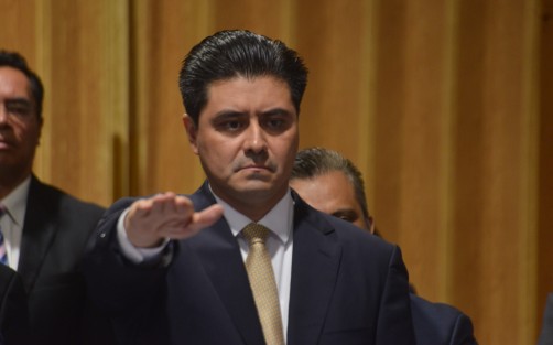 Con la presencia de familiares, amigos y representantes de colectivos de desaparecidos se llevó a cabo la  comparecencia  del secretario  de Gobierno Rogelio Franco Castán, la última de esta minigubernatura ante diputados de LXV legislatura.