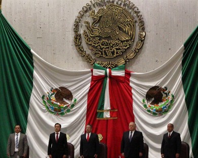 El Ing. Cuitláhuac García Jiménez rindió protesta como Gobernador Constitucional de Veracruz para el periodo 2018 - 2024. 