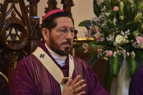 Domingo de adviento en la catedral de Xalapa.  