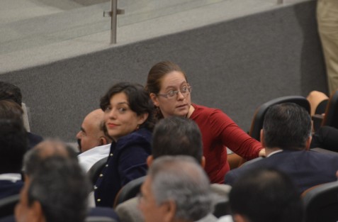 Pasarela en la entrega de la medalla Adolfo Ruiz Cortines.