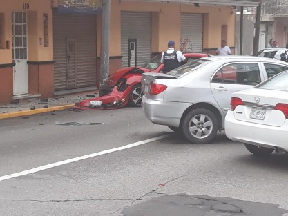 Aunque no se ha dado información oficial, extraoficialmente se maneja que el fallecido, era conocido como <em>El Chapo</em>.