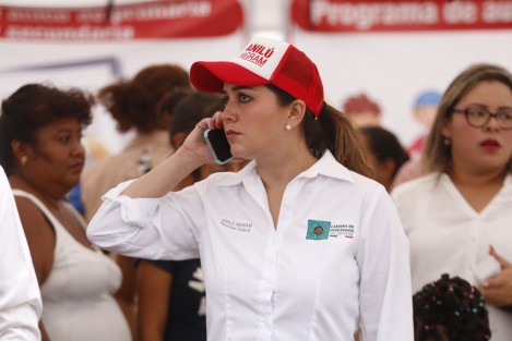 Anilú Ingram Vallines, diputada federal, aseguró que ya se trabaja en el Congreso para evitar que se realicen los recortes presupuestales a los estados.