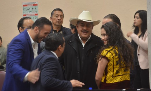 El diputado Juan Carlos Molina dejó la bancada del PRI en el Congreso local, lo cual el tricolor se quedó sin bancada. 