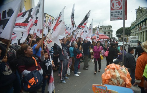 Los cardenistas al igual que otras organizaciones oportunistas que estuvieron escondidos durante el yunato,  ahora  exigen al nuevo gobierno se les otorgue los beneficios de siempre, tales como casas, terrenos y dinero. 