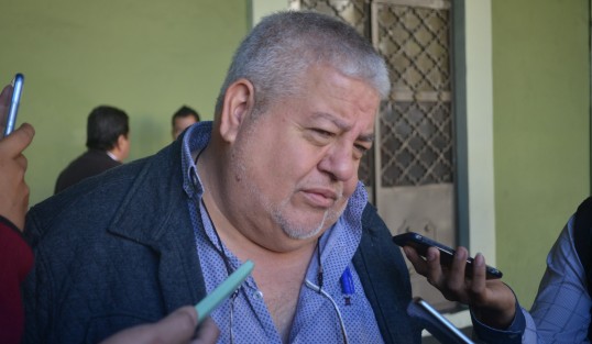 No habrá menoscabo en los servicios de salud del IMSS o del ISSSTE por la universalización que ya está en marcha y tendrá que estar funcionando al 100 por ciento en 3 años dijo el delegado federal, Manuel Huerta. 