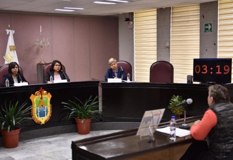 En cumplimiento a la Convocatoria Pública para la selección de los integrantes del Consejo Estatal Ciudadano, órgano del Mecanismo Estatal de Coordinación en Materia de Búsqueda de Personas, la Comisión Especial para el Seguimiento a la Problemática de la Desaparición de Personas en Veracruz, presidida por la diputada Elizabeth Cervantes de la Cruz, entrevistó a siete de 13 aspirantes.