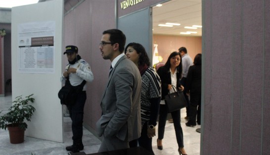 En cumplimiento a la Convocatoria Pública para la selección de los integrantes del Consejo Estatal Ciudadano, órgano del Mecanismo Estatal de Coordinación en Materia de Búsqueda de Personas, la Comisión Especial para el Seguimiento a la Problemática de la Desaparición de Personas en Veracruz, presidida por la diputada Elizabeth Cervantes de la Cruz, entrevistó a siete de 13 aspirantes.