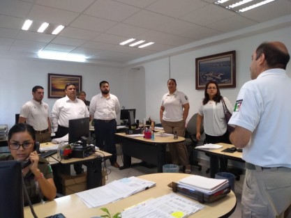 Esta mañana entró en funciones como Titular del Instituto Nacional de Migración, en Veracruz, el Mtro. Edgard González Suárez, catedrático de la Universidad Veracruzana. El nombramiento lo firma el comisionado nacional del INMI, Dr. Tonatiuh Guillén López. 
