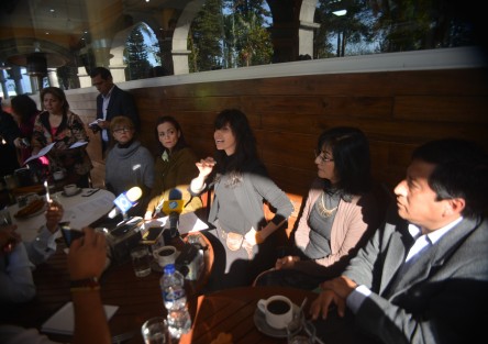 Integrantes del Colectivo contra el Abuso Infantil, hicieron un llamado a la sociedad sobre la alta incidencia de este delito contra menores de edad en México, según la OCDE. Así mismo a estar alertas, pues los abusos son cometidos principalmente por familiares de los menores y en sus hogares, y no en escuelas o centros religiosos, como se cree.  comunmente
