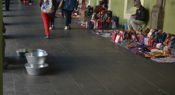 Llegan a Palacio de Gobierno de Veracruz nuevos cazos para el fiscal Winckler. Posiblemente este fin de semana se enfoque en ellos. Esté pendiente a sus redes sociales.  