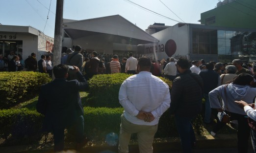 El gobernador Cuitláhuac García Jiménez, en compañía de diputados locales, federales y del alcalde Xalapa, inauguraron ‪la Casa de Vinculación Ciudadana, en Ávila Camacho número 162, colonia Centro de la capital del Estado.‬ 