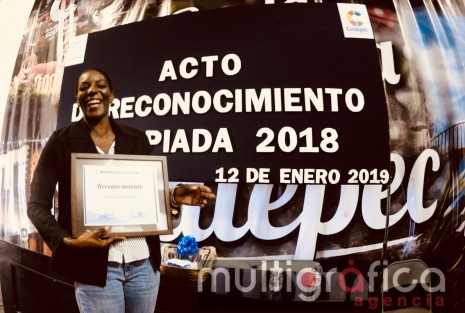 En representación de la Asociación Mexicana de Atletismo, estuvo la ex atleta olímpica Liliana Allen Doll.