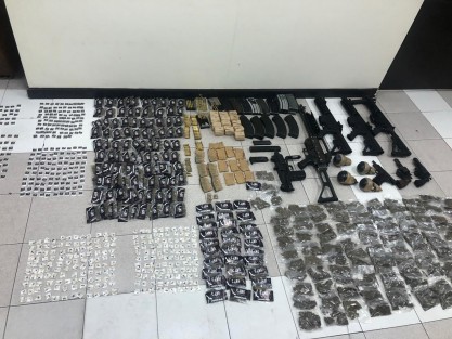Elementos de la SSP, Marina y Policía Naval detuvieron a presuntos integrantes del CJNG en Cotaxtla y Coatzacoalcos; en tres operativos les fue decomisada una importante cantidad de armamento, así como droga. 
