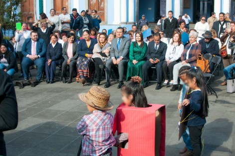 En la ciudad de Coatepec fue recordado el 147 aniversario del natalicio de la <em>Hija predilecta de Coatepec</em>, María Enriqueta Camarillo. En el homenaje participaron representantes de los diversos sectores coatepecanos, desde los pequeños escolapios, hasta las autoridades municipales.
