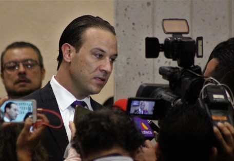 Decimatercera Sesión Ordinaria del Primer Período de Sesiones Ordinarias
Primer Año de Ejercicio Constitucional.