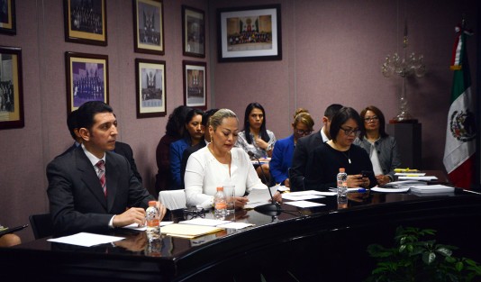 Conforme a lo anunciado, este día acudió ante legisladores la titular de la Comisión Estatal de Derechos Humanos, Namiko Matzumoto, a presentar su informe ante la comisión permanente de Derechos Humanos y Atención a Grupos Vulnerables del Congreso Local. 