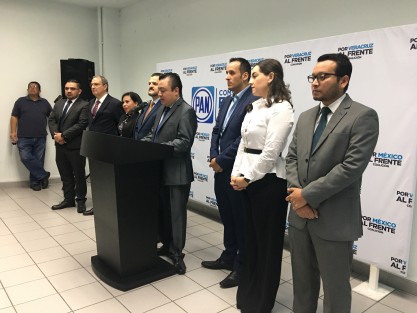 Indignados los panistas por las acciones de los gobiernos municipal, estatal y federal y sus acciones. A cuestionamientos de los medios, deslindan a administraciones panistas de lo mismo que hoy critican. 