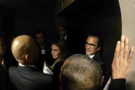 En su huida, el fiscal Winckler se entrampó.   