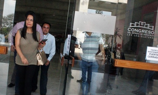 Varios alcaldes se vieron en el Congreso para visitar al diputado Manuel Pozos y tocar algunos temas de sus diferentes municipios. Estas reuniones se verán seguido para los 212 municipios de Veracruz. 