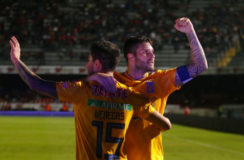 Los Tiburones Rojos perdieron 2 a 0 frente a los Tigres de Nuevo León en el juego correspondiente a la fecha 6 del torneo Liga MX. 