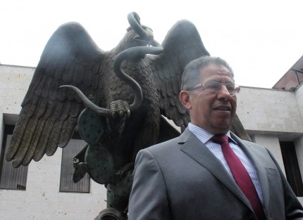 El presidente de la mesa Directiva, diputado José Manuel Pozos Castro, dijo que no hay una fecha límite para reiniciar el Periodo de Sesiones Extraordinarias suspendido. <em>Hemos dejado correr estos días para que todos los integrantes de este Congreso conozcan a profundidad la información contenida en los dictámenes</em>.  