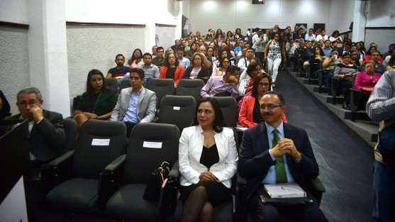 En el auditorio Leonardo Pasquel del OPLE, se llevó a cabo el Foro Caminando juntas hacia el poder, por el Día de la Mujer Mexicana. 