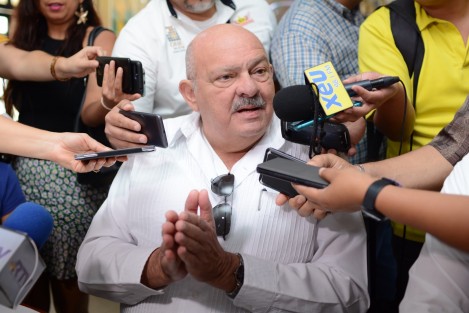 El subsecretario de Promoción y Apoyo al Comercio y Servicios de la Secretaría de Desarrollo Económico y Portuario (Sedecop), Héctor Luis Galindo Delfín, reconoció  que la inseguridad es grave en todo el estado de Veracruz  lo cual ha generado problemas de inversión.   Puntualizó que en ese tema, Veracruz está rebasado al igual que en todo el país.   