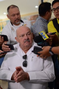 El subsecretario de Promoción y Apoyo al Comercio y Servicios de la Secretaría de Desarrollo Económico y Portuario (Sedecop), Héctor Luis Galindo Delfín, reconoció que la inseguridad es grave en todo el estado de Veracruz lo cual ha generado problemas de inversión. Puntualizó que en ese tema, Veracruz está rebasado al igual que en todo el país. 