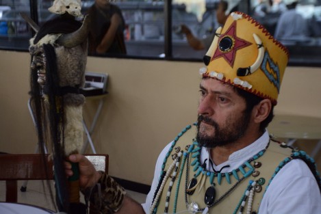 El Brujo Mayor de Catemaco, en rueda de prensa invitó a las personas y demás turistas a los rituales de este primer viernes de marzo. Detalló  que debido a la ley de protección animal en el estado, han acordado que para realizar las <em>limpias</em> de este año, no harán uso de gallinas como sacrificios  durante el trabajo esotérico, pero sí un solo chivo, el sacrificado durante este ritual realizado la medianoche del 1 de marzo, el cual posteriormente será  preparado en un guiso para ser aprovechado como alimento.