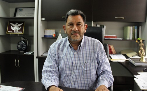 El diputado Amado Cruz Malpica dijo que la sesión extraordinaria del Congreso que se encuentra en receso, sigue pospuesta hasta la próxima semana. 