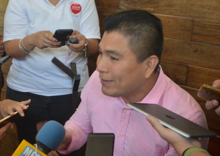 Juan Carlos Mezhua Campos, alcalde de Zongolica, anunció que el mes de marzo inaugurarán un centro de atención para mujeres. 