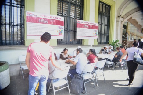 Ya fue colocado nuevamente el módulo de registro para los distintos programas federales de ayuda, los encuestadores dicen que estarán hasta el fin de mes para los interesados. 
