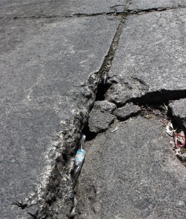 Más que deterioradas las calles del centro de Xalapa. 