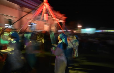 El día de hoy por la noche iniciaron las actividades del Ultra Trail Teocelo 2019, en evento realizado en la explanada de palacio municipal, el alcalde Mario Chama Díaz dio la bienvenida a corredores  y turistas que visitan el municipio para tan importante evento, a su vez el alcalde invitó a todos los presentes a conocer las rutas y paisajes de nuestro municipio, a disfrutar de su gastronomía y a sentirse seguros durante su estadía.