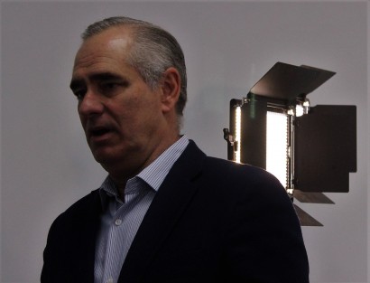 El Senador de la República, Julen Rementería del Puerto, afirmó que a pesar de la aprobación de la Guardia Nacional en el país, el gobierno estatal no puede pretender que esta corporación venga a resolver los problemas de inseguridad que existen en Veracruz, pues su labor es únicamente la de apoyar a los estados en este rubro. 