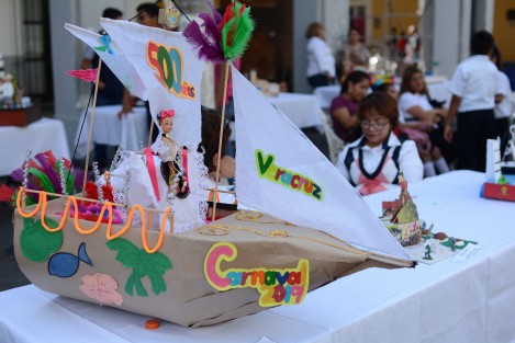 Escolapios de diversos niveles escolares de Veracruz, participaron en un concurso de maquetas de carros alegóricos, cuyo tema girara en el 500 aniversario de la fundación de Veracruz.