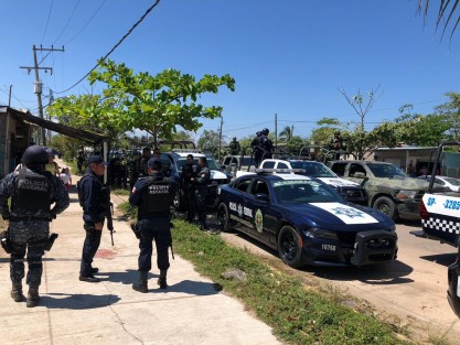 A las 13:00 horas de este miércoles comenzó el Operativo de Reforzamiento Coatzacoalcos, en la Unidad Deportiva <em>Alameda</em>, de la colonia Independencia. 