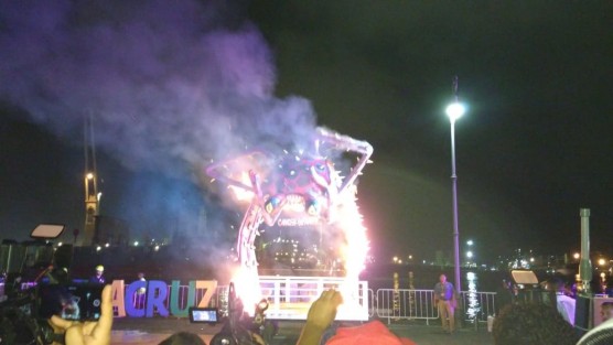 En la Macroplaza del Paseo del Malecón de Veracruz se realizó la noche de este  miércoles la Quema del Malhumor, representado este año como el Cáncer Infantil. Con este evento arranca oficialmente el Carnaval de Veracruz 2019.