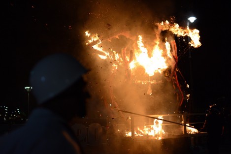 En la Macroplaza del Paseo del Malecón de Veracruz se realizó la noche de este  miércoles la Quema del Malhumor, representado este año como el Cáncer Infantil. Con este evento arranca oficialmente el Carnaval de Veracruz 2019.