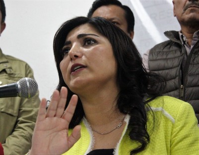 La diputada Érika Ayala, en su carácter de Secretaria General del Sindicato de Trabajadores de COBAEV, anunció que este viernes esos planteles retomarán labores, luego de encontrar voluntad de parte del gobierno federal y estatal para atender sus demandas. 
