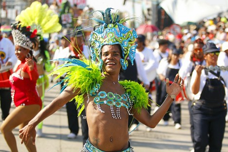 Se llevó a cabo el segundo desfile del Carnaval de Veracruz 2019. Participaron comparsas, batucadas y carros alegóricos. 