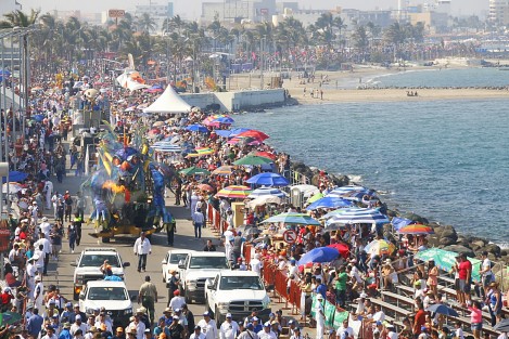 Se llevó a cabo el segundo desfile del Carnaval de Veracruz 2019. Participaron comparsas, batucadas y carros alegóricos.