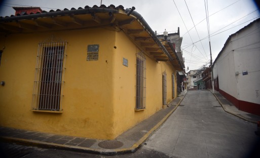 Varias calles del centro de la ciudad de Xalapa lucieron con poco tránsito  luego de que el gobierno del estado otorgara dos días para las fiestas de carnaval de Veracruz.