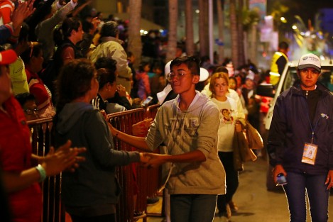 A pesar del mal tiempo, el quinto y último desfile de carros alegóricos y comparsas del Carnaval de Veracruz 2019, transcurrió sin contratiempos. 