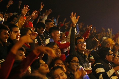 A pesar del mal tiempo, el quinto y último desfile de carros alegóricos y comparsas del Carnaval de Veracruz 2019, transcurrió sin contratiempos.
